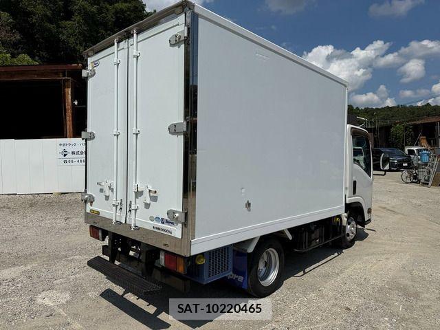 Isuzu ELF TRUCK 2016-05 8685495-3