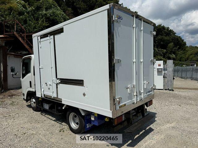 Isuzu ELF TRUCK 2016-05 8685495-4
