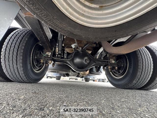 Isuzu ELF TRUCK 2018-02 8685496-13