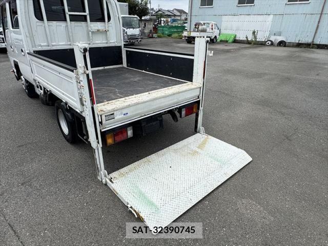 Isuzu ELF TRUCK 2018-02 8685496-6