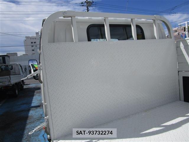 Isuzu ELF TRUCK 2019-08 8685498-7