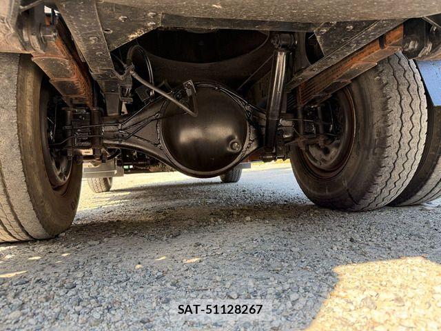 Isuzu ELF TRUCK 2010-02 8685497-10