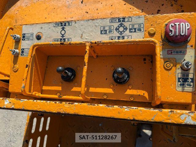 Isuzu ELF TRUCK 2010-02 8685497-12