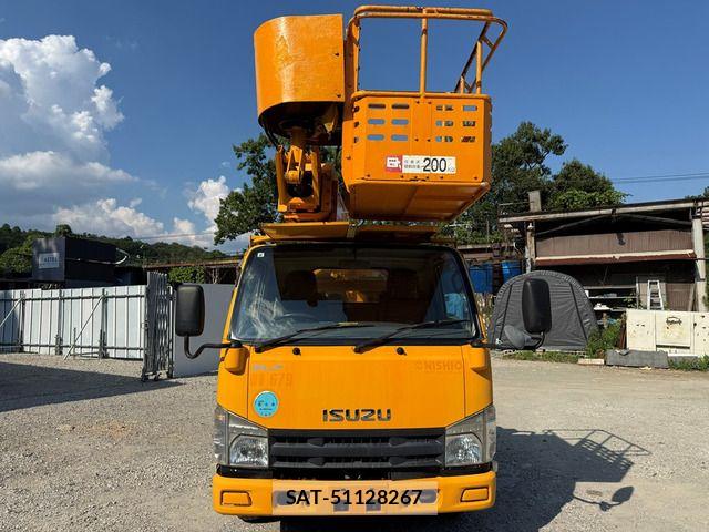 Isuzu ELF TRUCK 2010-02 8685497-17