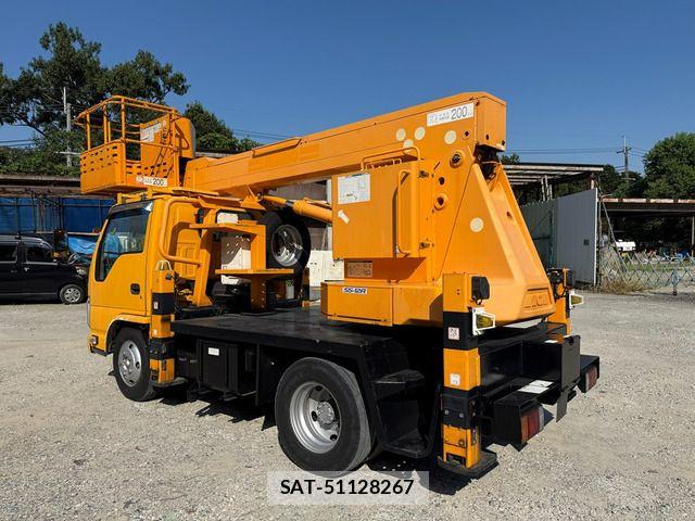 Isuzu ELF TRUCK 2010-02 8685497-3