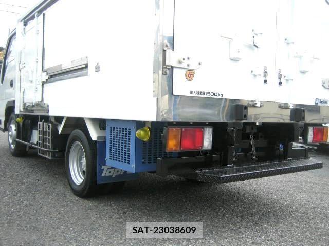 Isuzu ELF TRUCK 2018-07 8685494-15
