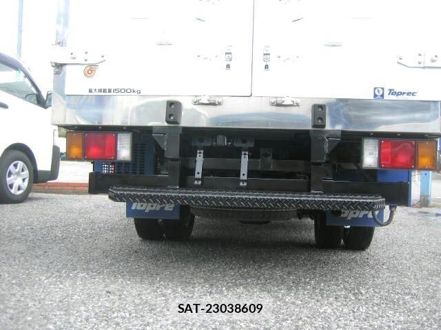 Isuzu ELF TRUCK 2018-07 8685494-18