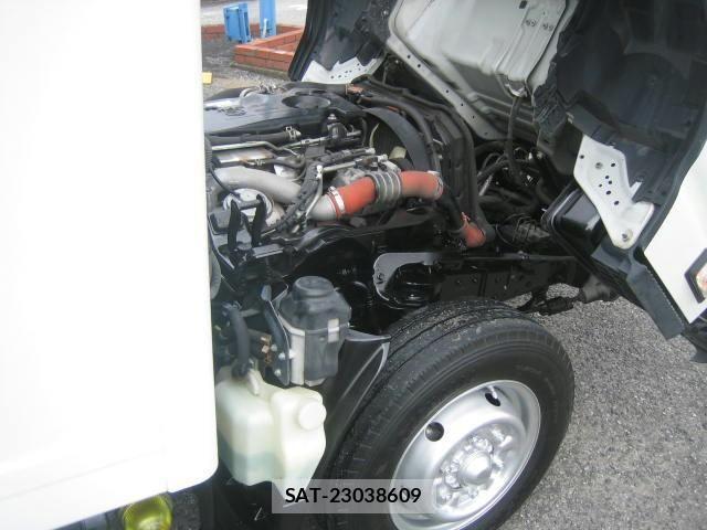 Isuzu ELF TRUCK 2018-07 8685494-21