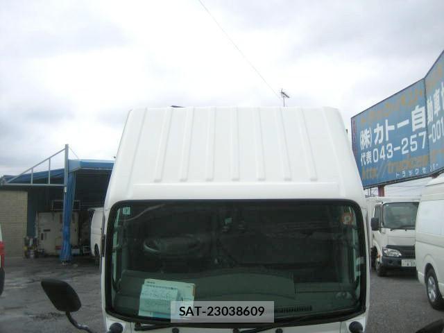 Isuzu ELF TRUCK 2018-07 8685494-22
