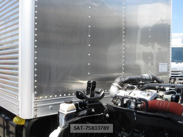 Isuzu ELF TRUCK 2023-02 8685492-14