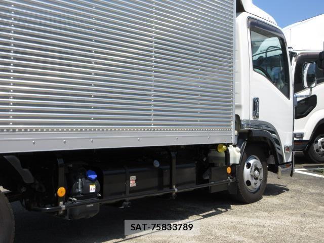 Isuzu ELF TRUCK 2023-02 8685492-17