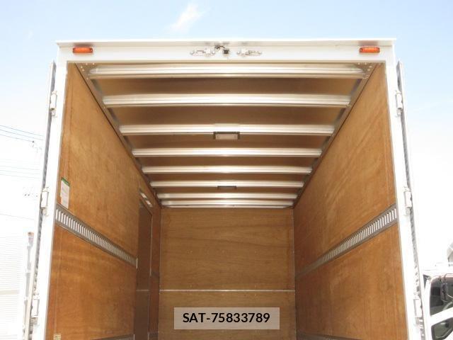 Isuzu ELF TRUCK 2023-02 8685492-23