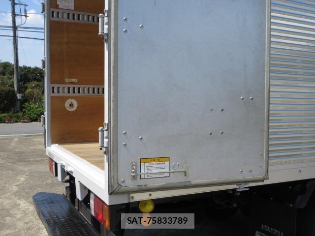 Isuzu ELF TRUCK 2023-02 8685492-29