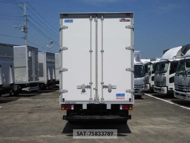 Isuzu ELF TRUCK 2023-02 8685492-5