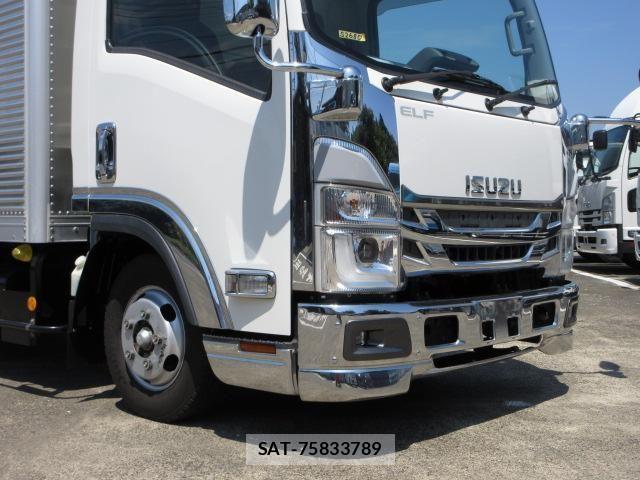 Isuzu ELF TRUCK 2023-02 8685492-7
