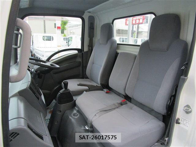 Isuzu ELF TRUCK 2015-09 8741884-14