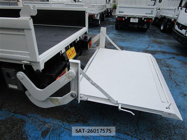 Isuzu ELF TRUCK 2015-09 8741884-27