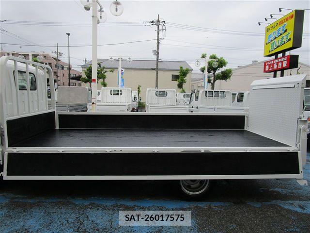 Isuzu ELF TRUCK 2015-09 8741884-8