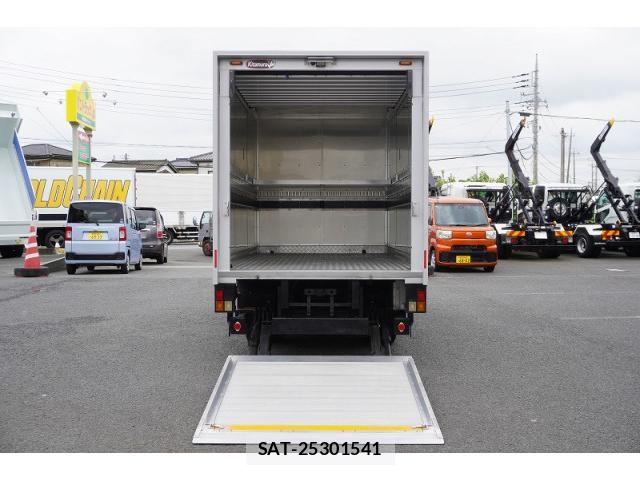 Isuzu ELF TRUCK 2021-08 8741855-17