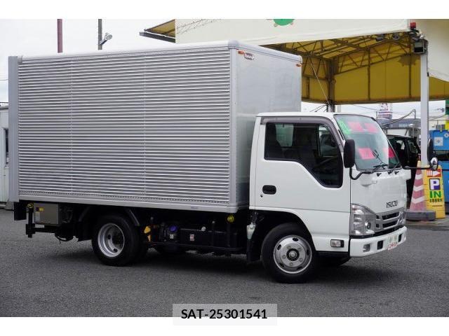 Isuzu ELF TRUCK 2021-08 8741855-5