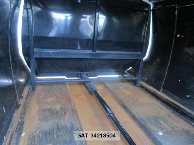 Isuzu ELF TRUCK 2016-10 8741885-11