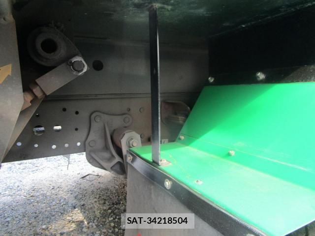 Isuzu ELF TRUCK 2016-10 8741885-16