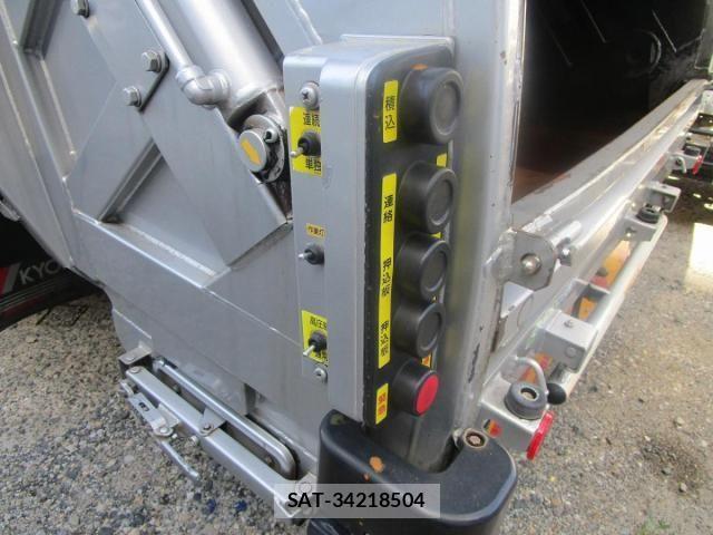 Isuzu ELF TRUCK 2016-10 8741885-22