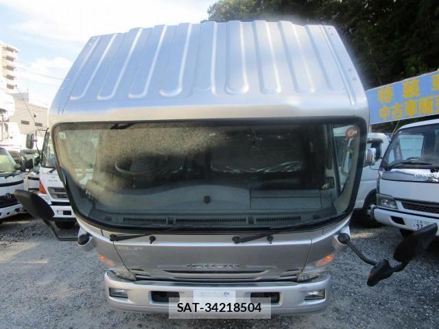 Isuzu ELF TRUCK 2016-10 8741885-2