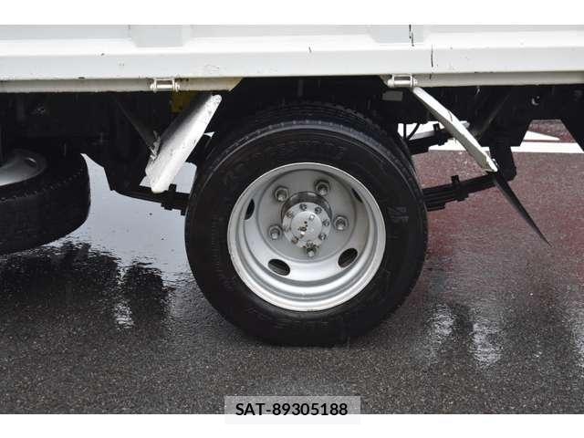 Isuzu ELF TRUCK 2012-10 8741898-21