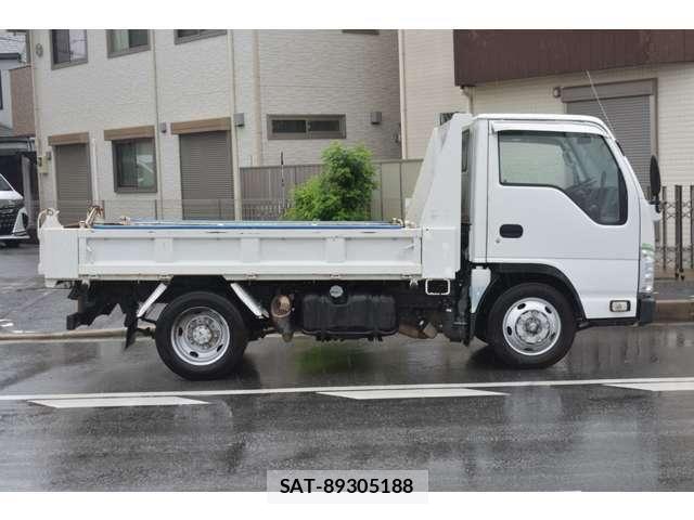 Isuzu ELF TRUCK 2012-10 8741898-22