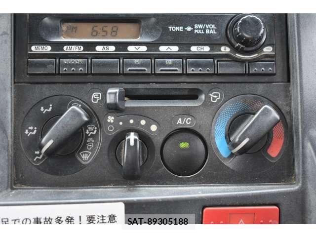 Isuzu ELF TRUCK 2012-10 8741898-6