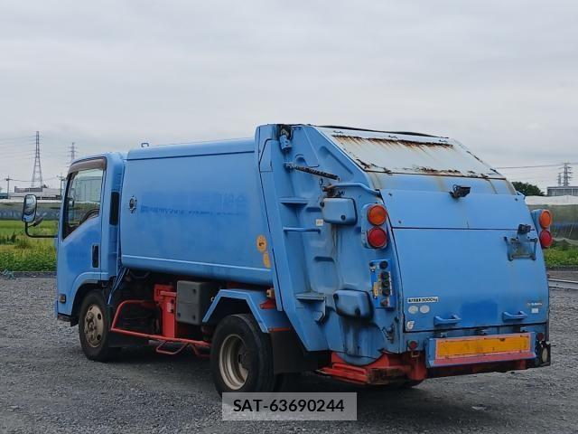 Isuzu ELF TRUCK 2011-01 8741901-10