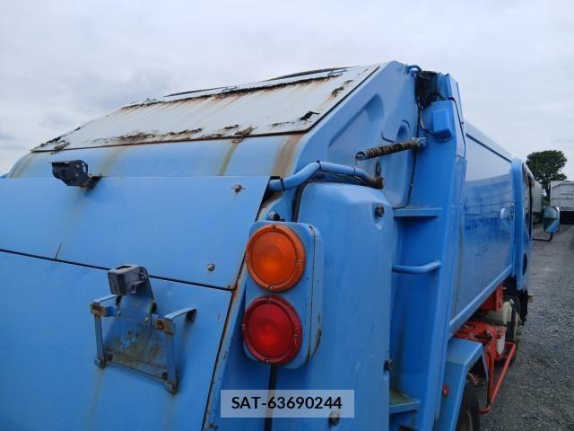 Isuzu ELF TRUCK 2011-01 8741901-18