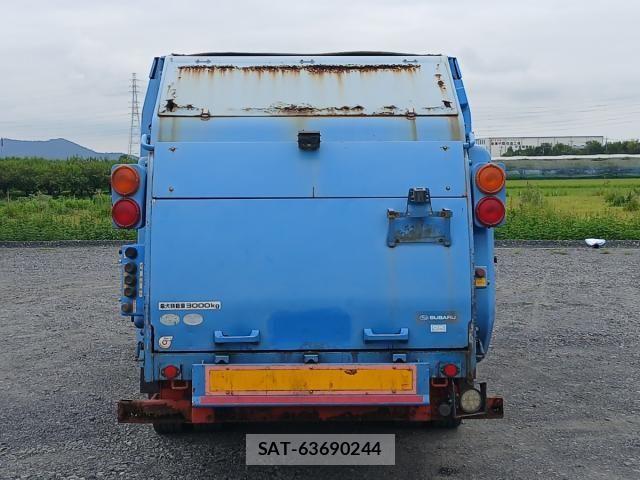Isuzu ELF TRUCK 2011-01 8741901-8