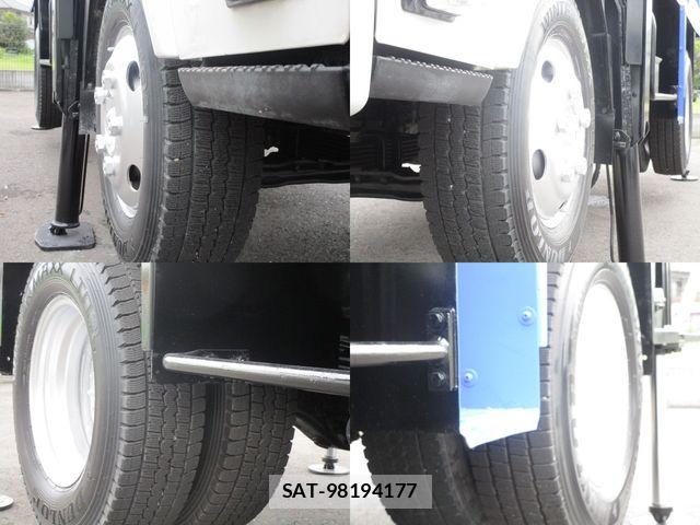 Isuzu ELF TRUCK 2010-12 8741888-17
