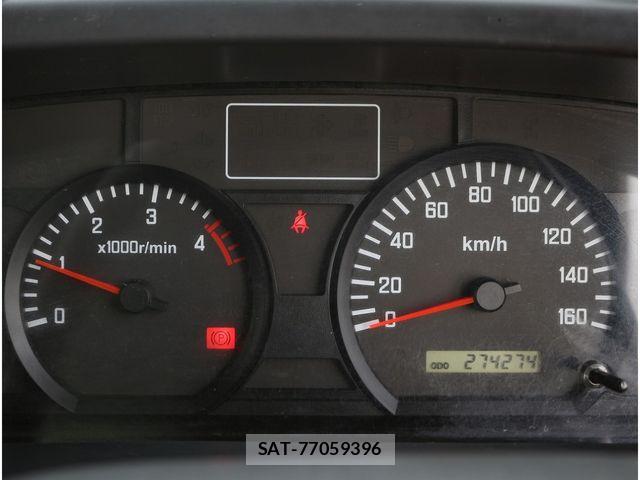 Isuzu ELF TRUCK 2011-07 8741892-25