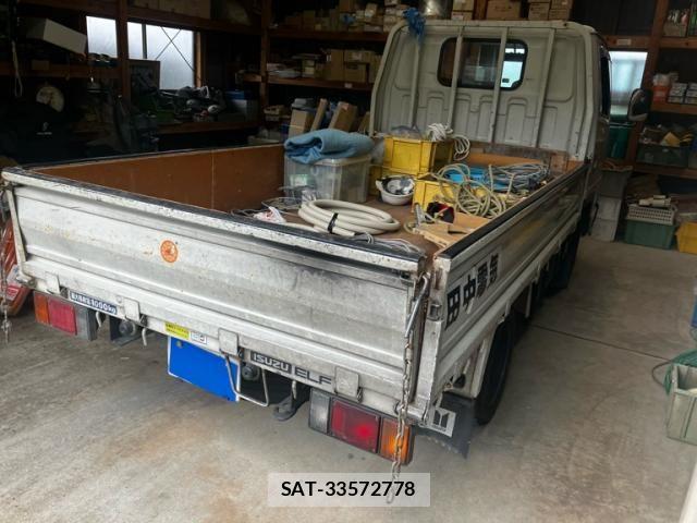 Isuzu ELF TRUCK 1990-10 8741903-4