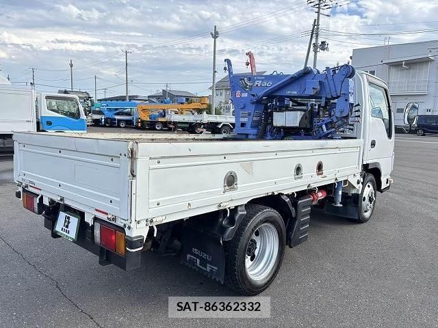 Isuzu ELF TRUCK 2017-07 8741863-3