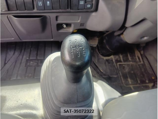 Isuzu ELF TRUCK 2024-11 8741858-24
