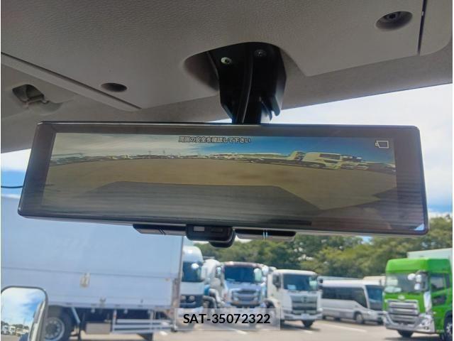 Isuzu ELF TRUCK 2024-11 8741858-25