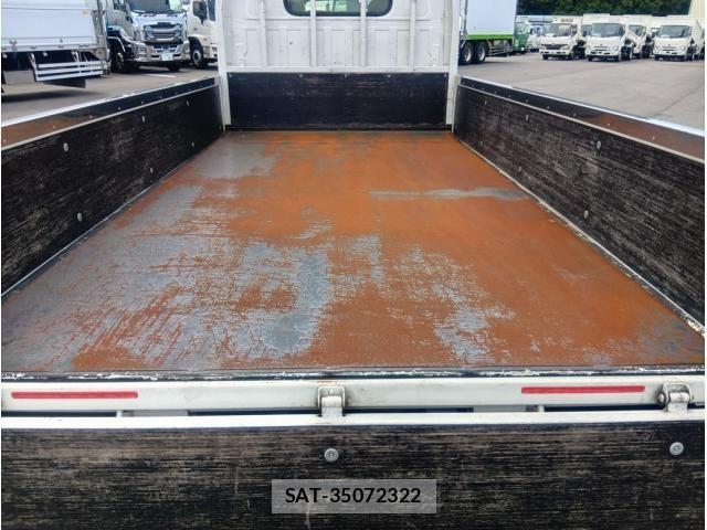 Isuzu ELF TRUCK 2024-11 8741858-6
