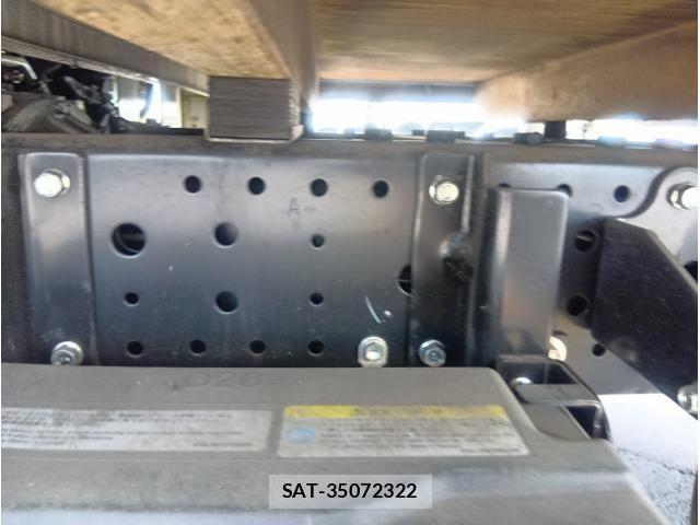 Isuzu ELF TRUCK 2024-11 8741858-8
