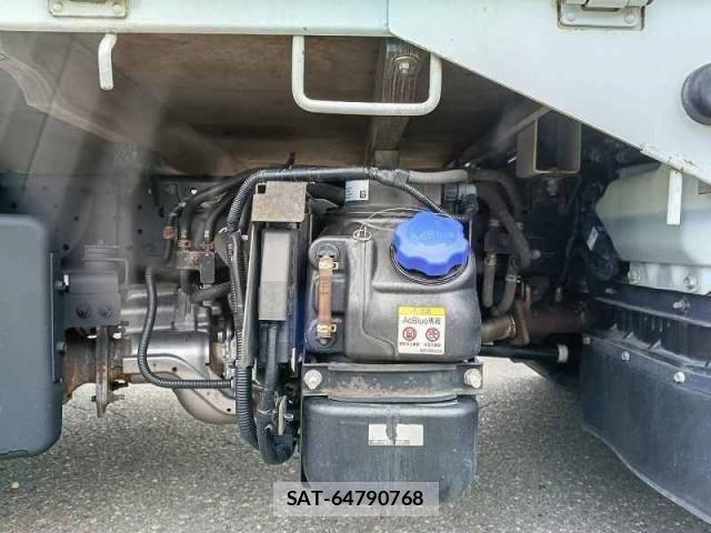 Isuzu ELF TRUCK 2020-07 8741878-18