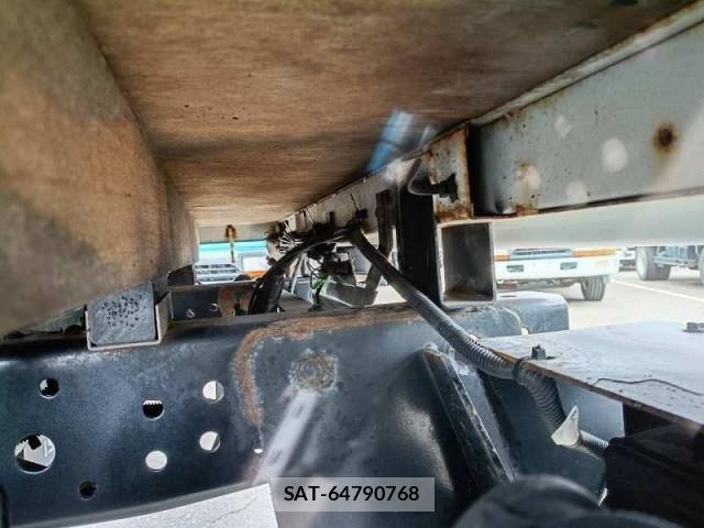 Isuzu ELF TRUCK 2020-07 8741878-22