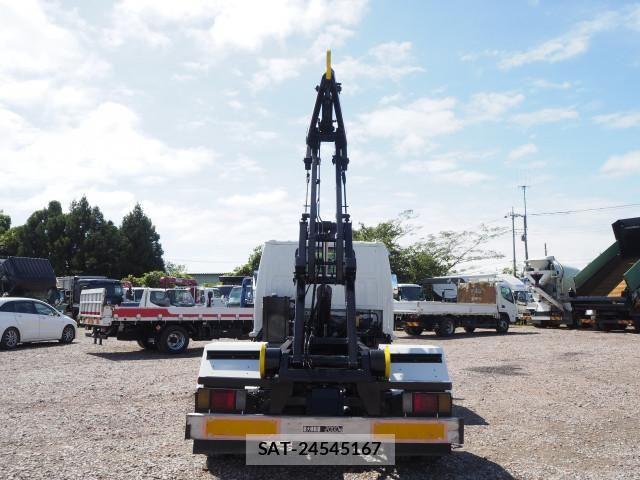 Isuzu ELF TRUCK 2008-09 8741881-14