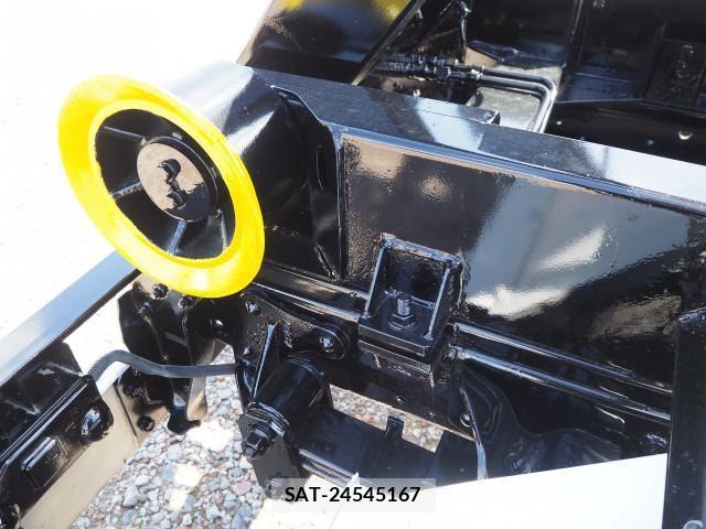 Isuzu ELF TRUCK 2008-09 8741881-24