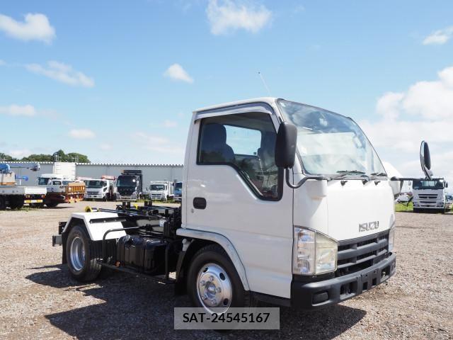 Isuzu ELF TRUCK 2008-09 8741881-6