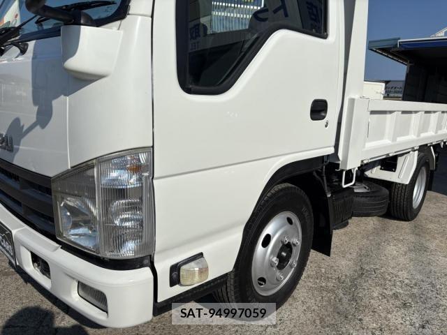 Isuzu ELF TRUCK 2011-06 8741886-16