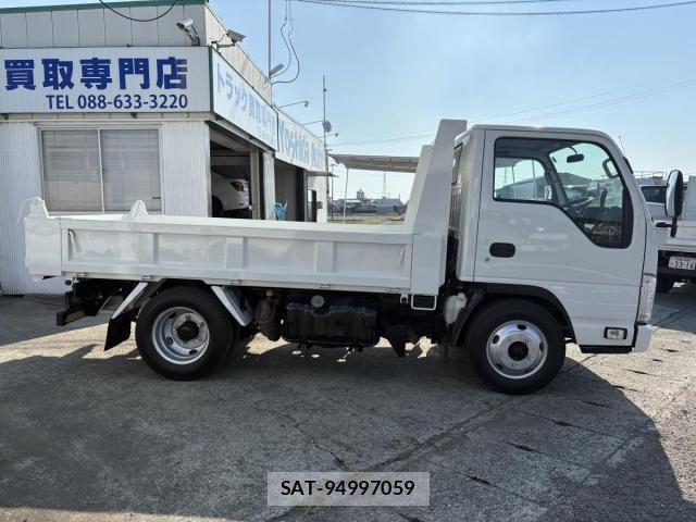Isuzu ELF TRUCK 2011-06 8741886-3