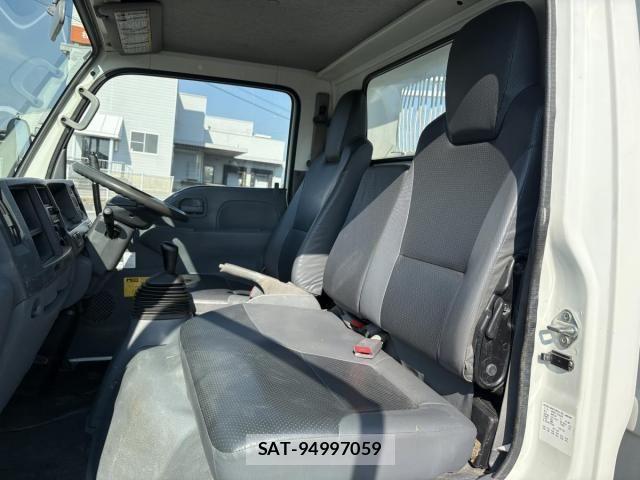 Isuzu ELF TRUCK 2011-06 8741886-6